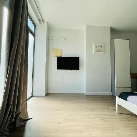 Heart - Castle View Apartment